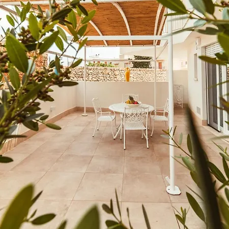 Da Riva & Pool - Housea Appartement *