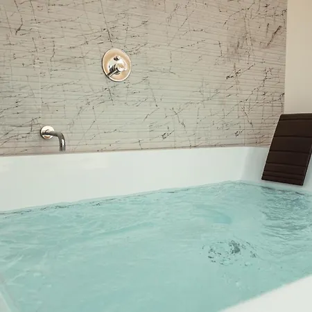 Da Riva & Pool - Housea Polignano a Mare