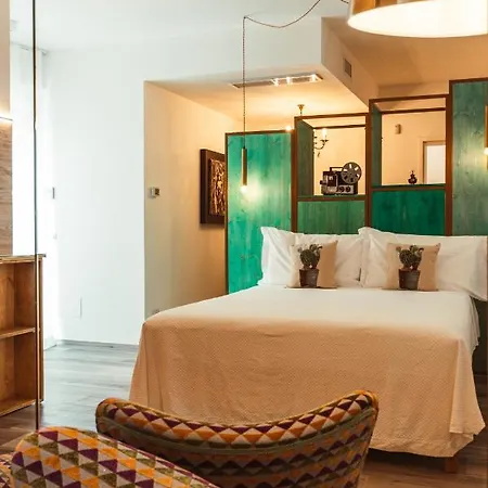 Da Riva & Pool - Housea アパート