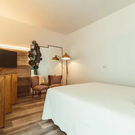 Da Riva & Pool - Housea * ポリニャーノ・ア・マーレ